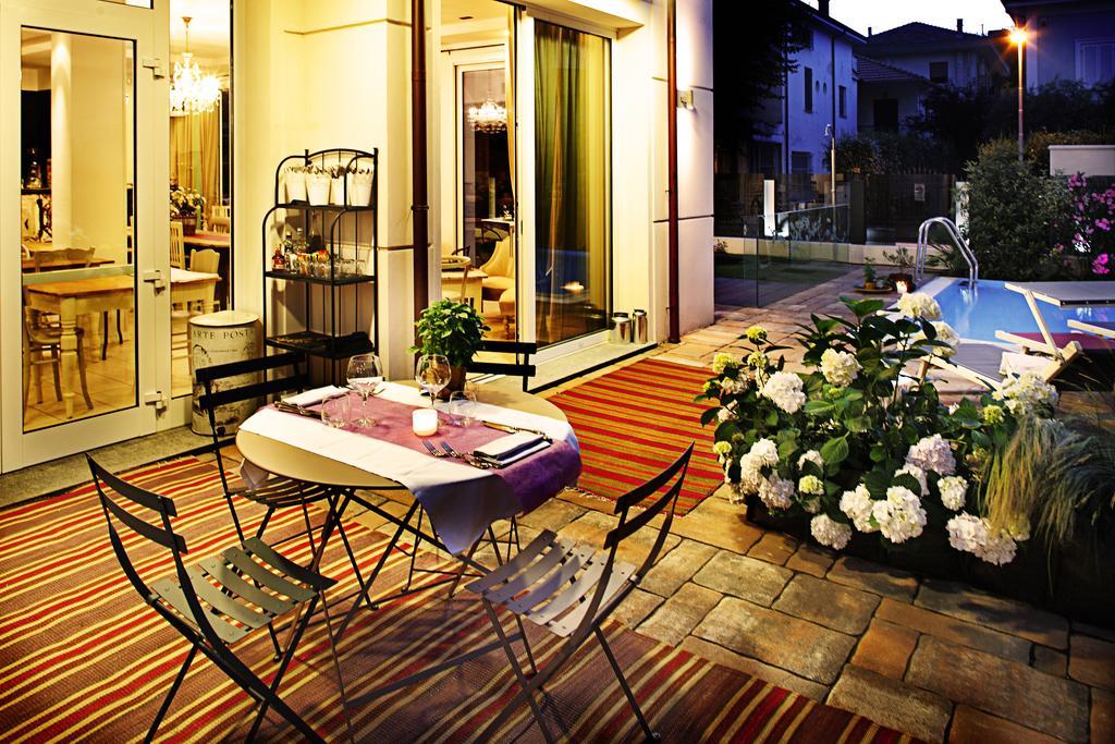 D-Place Hotel & Suite Riccione Exterior foto