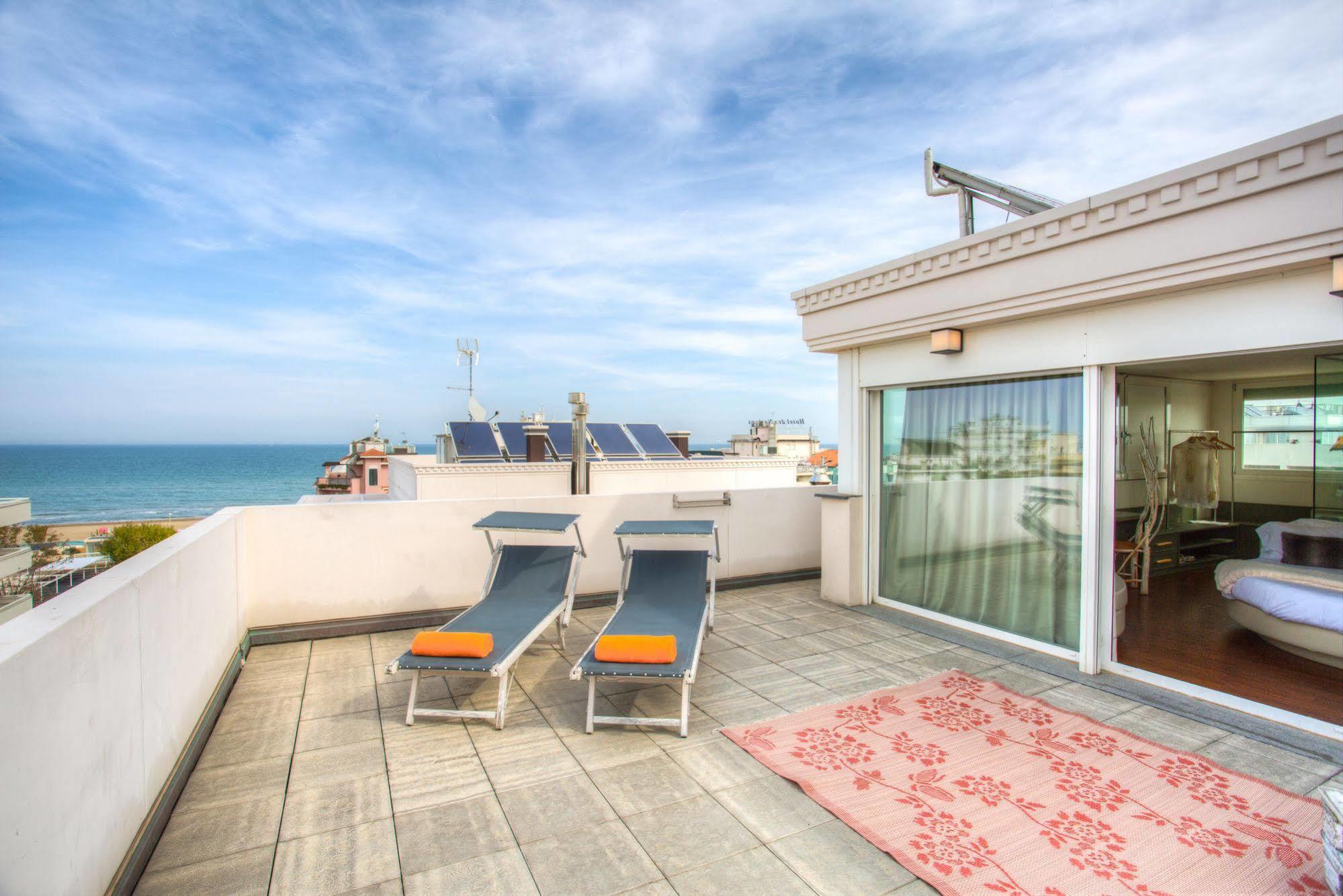 D-Place Hotel & Suite Riccione Exterior foto